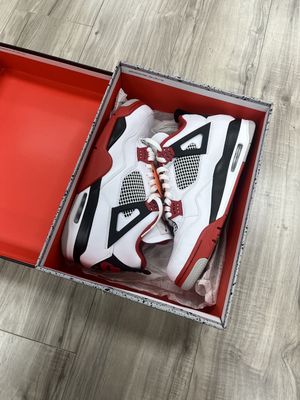 JORDAN 4 FIRE RED