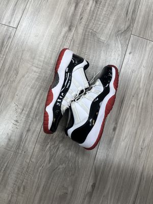 JORDAN 11 LOW CONCORD BRED | NO BOX |