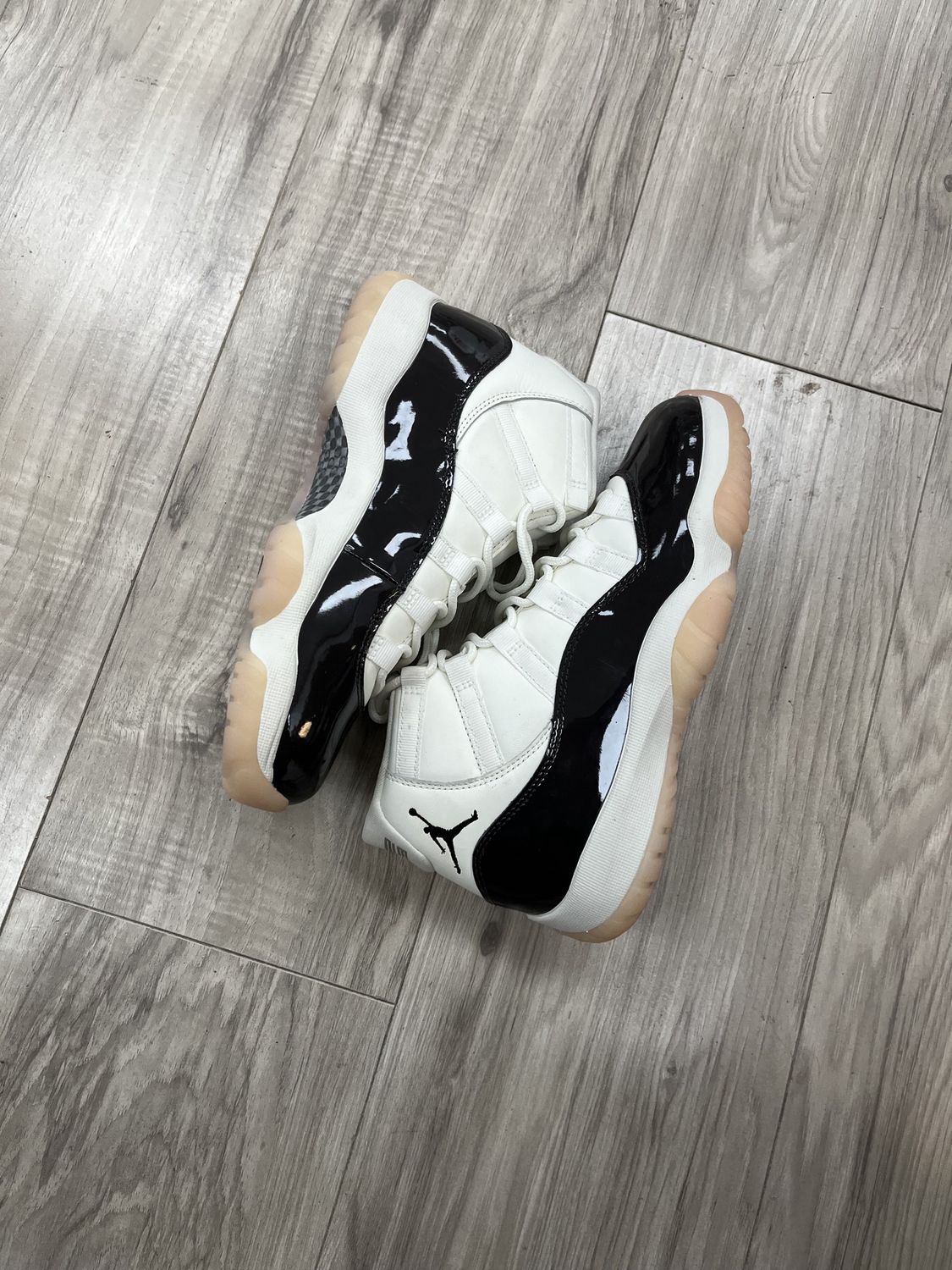 JORDAN 11 NEAPOLITAN | NEW | NO BOX |, NEW: 7.5W