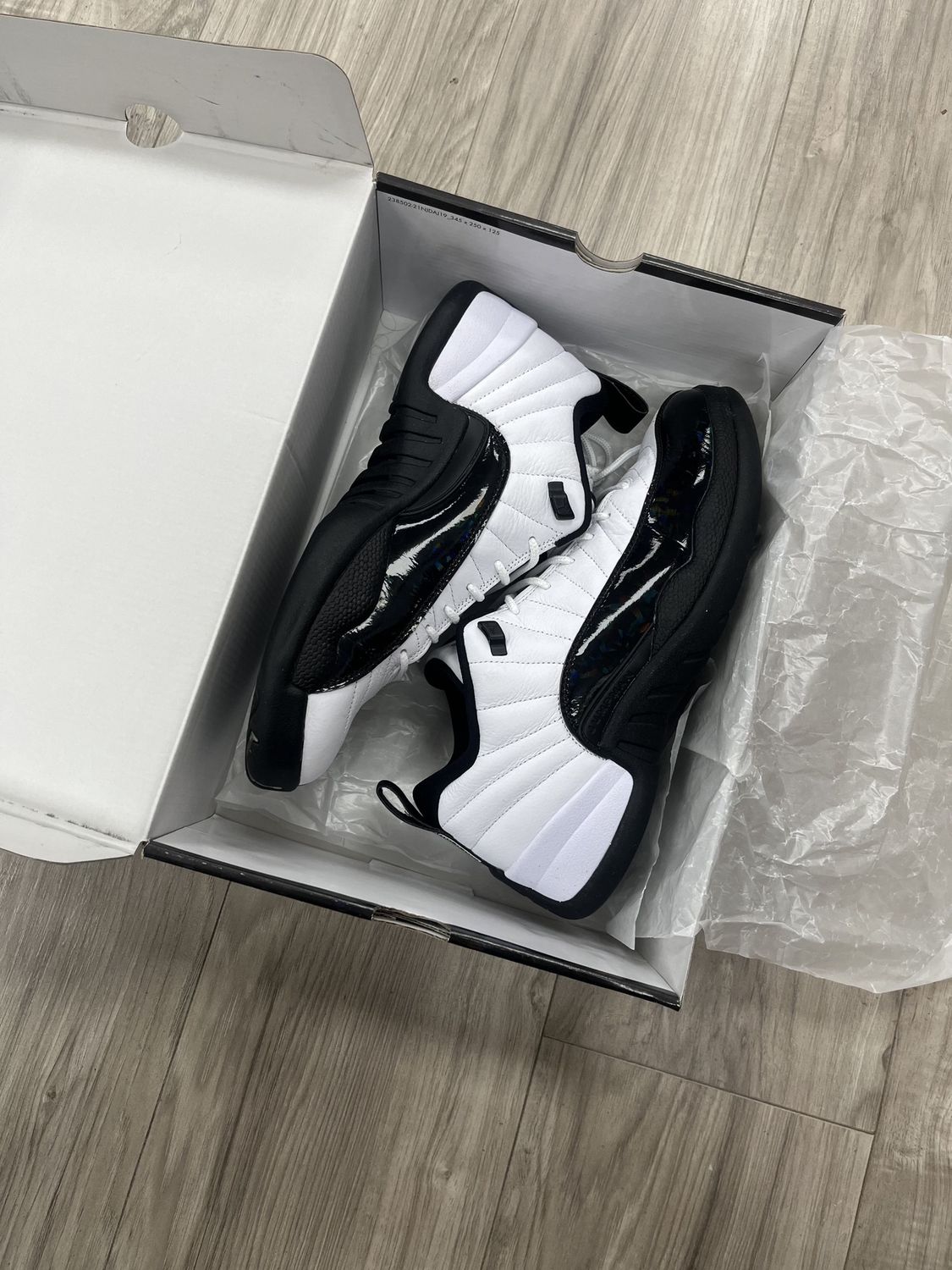 JORDAN 12 LOW 25 YEARS IN CHINA, USED: 10.5