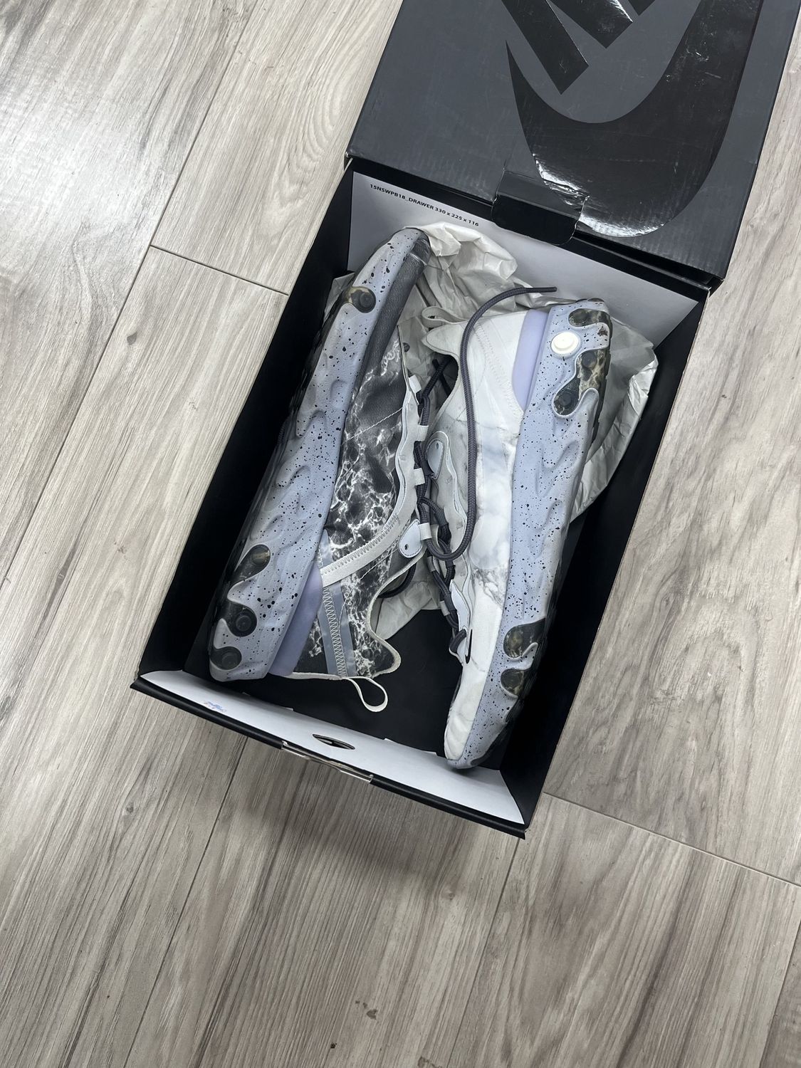 REACT ELEMENT 55 KENDRICK LAMAR, USED: 11