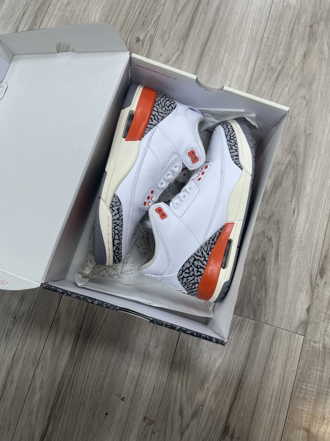 JORDAN 3 GEORGIA PEACH, USED: 8.5Y