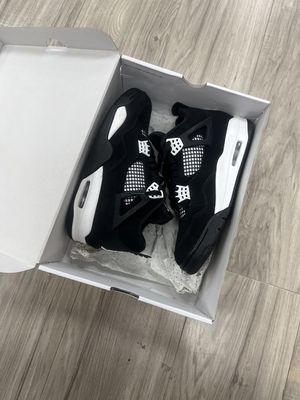 JORDAN 4 WHITE THUNDER