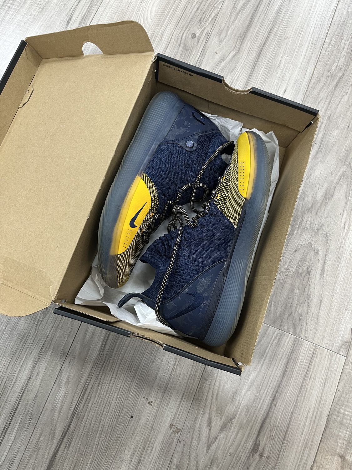 KD 11 CHINESE ZODIAC, USED: 10.5