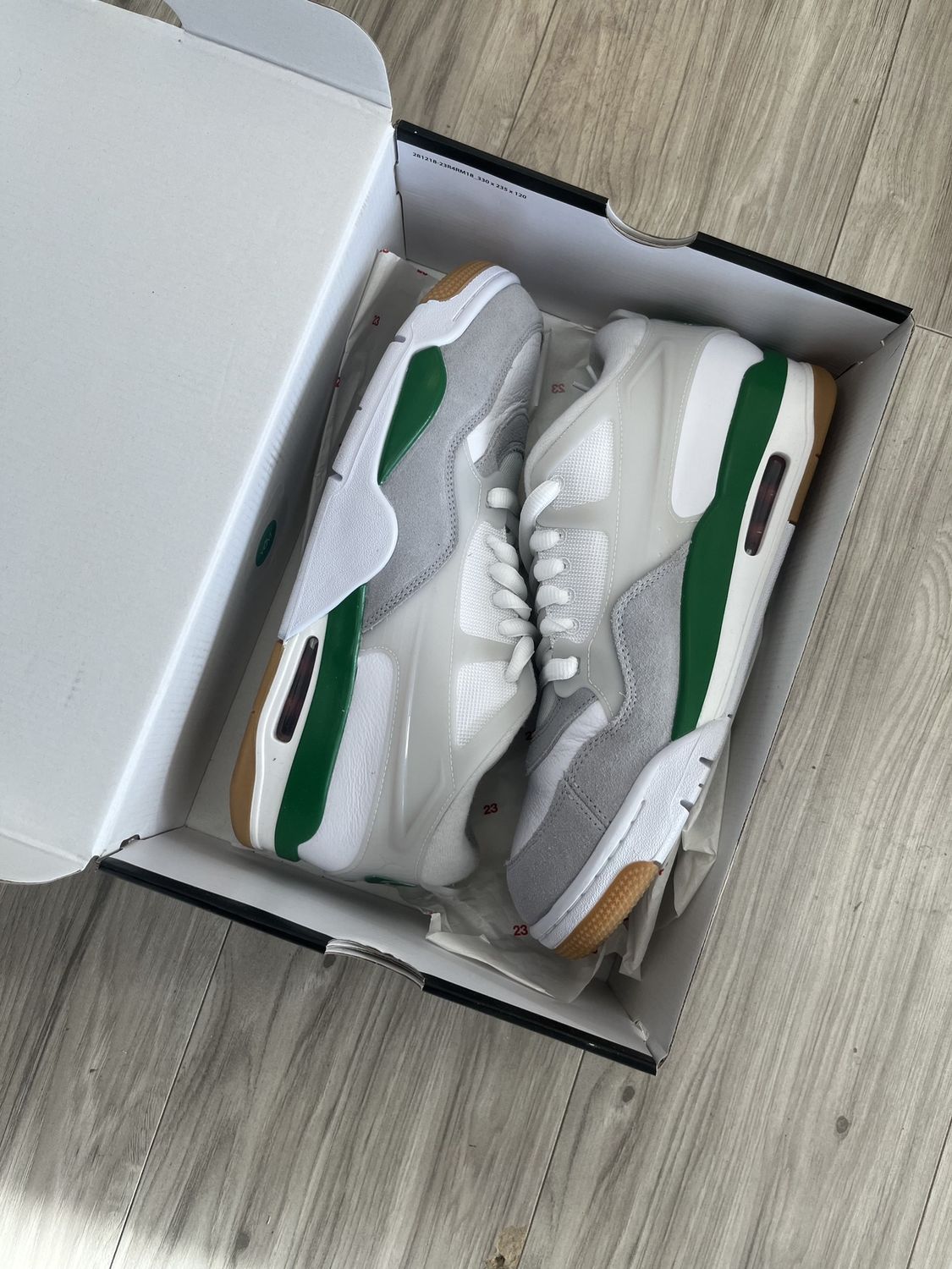 JORDAN 4 RM WHITE PINE GREEN, USED: 11