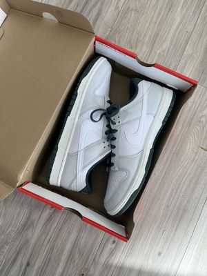 DUNK LOW CLAY GREEN/WHITE