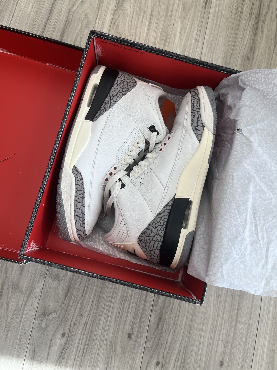 JORDAN 3 REIMAGINED, USED: 11
