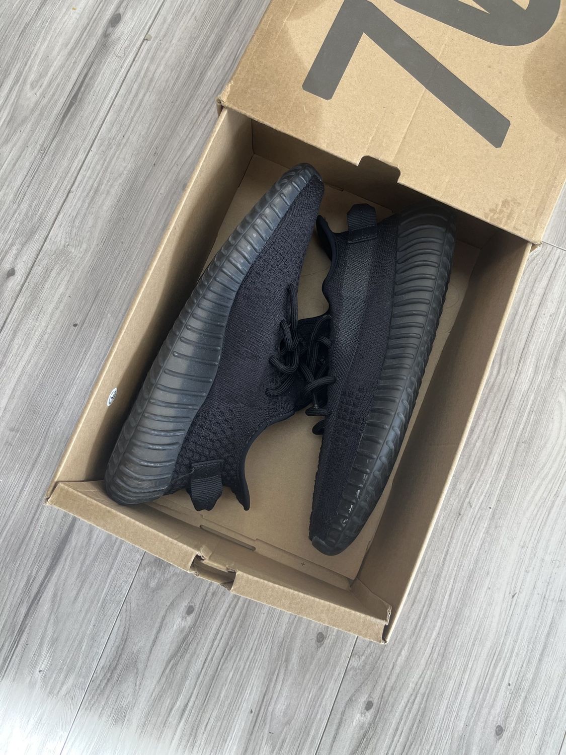 YEEZY 350 BLACK | NO BOX |, USED: 9