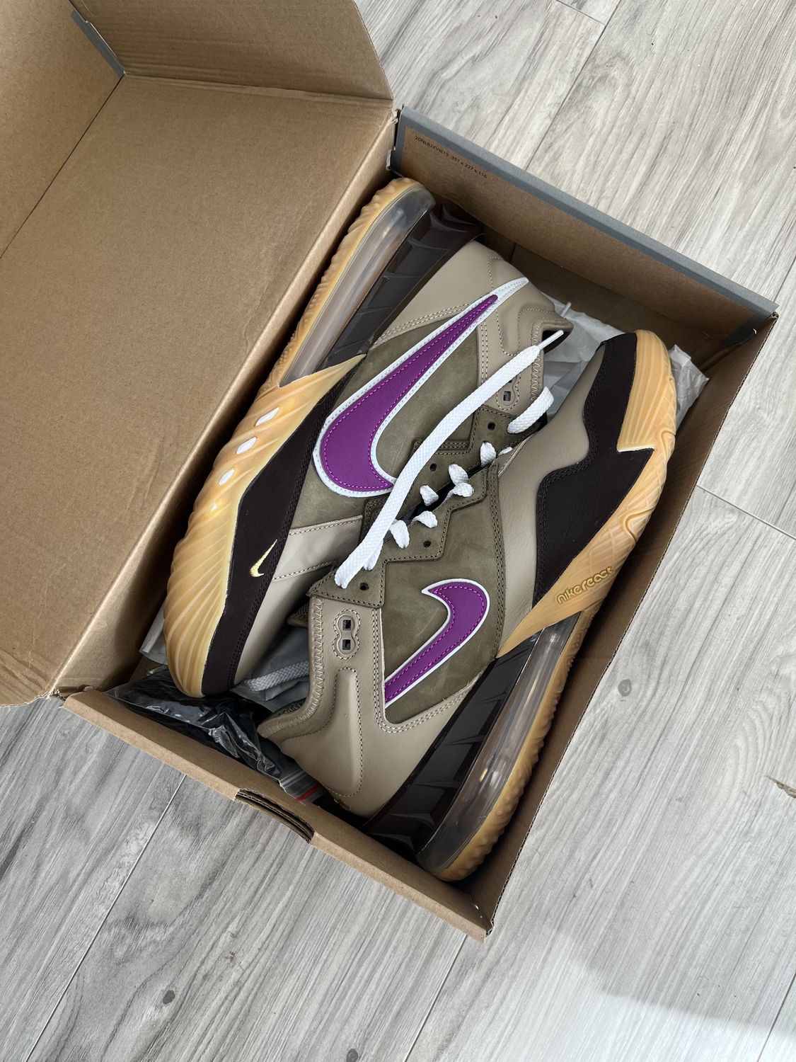 LEBRON 18 LOW NRG MOCHA, USED: 11.5