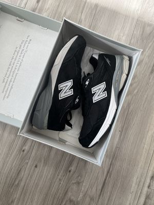 NEW BALANCE 990 BLACK