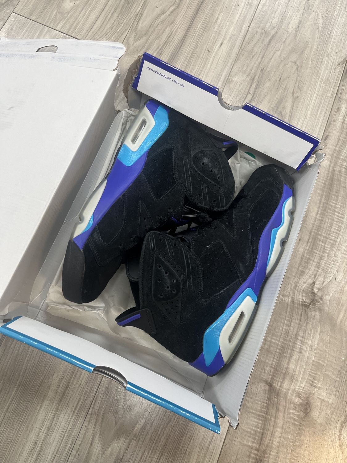 JORDAN 6 AQUA, USED: 12
