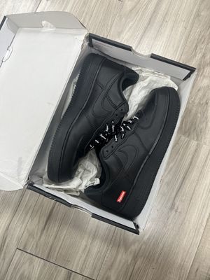 AF1 TRIPLE BLACK SUPREME