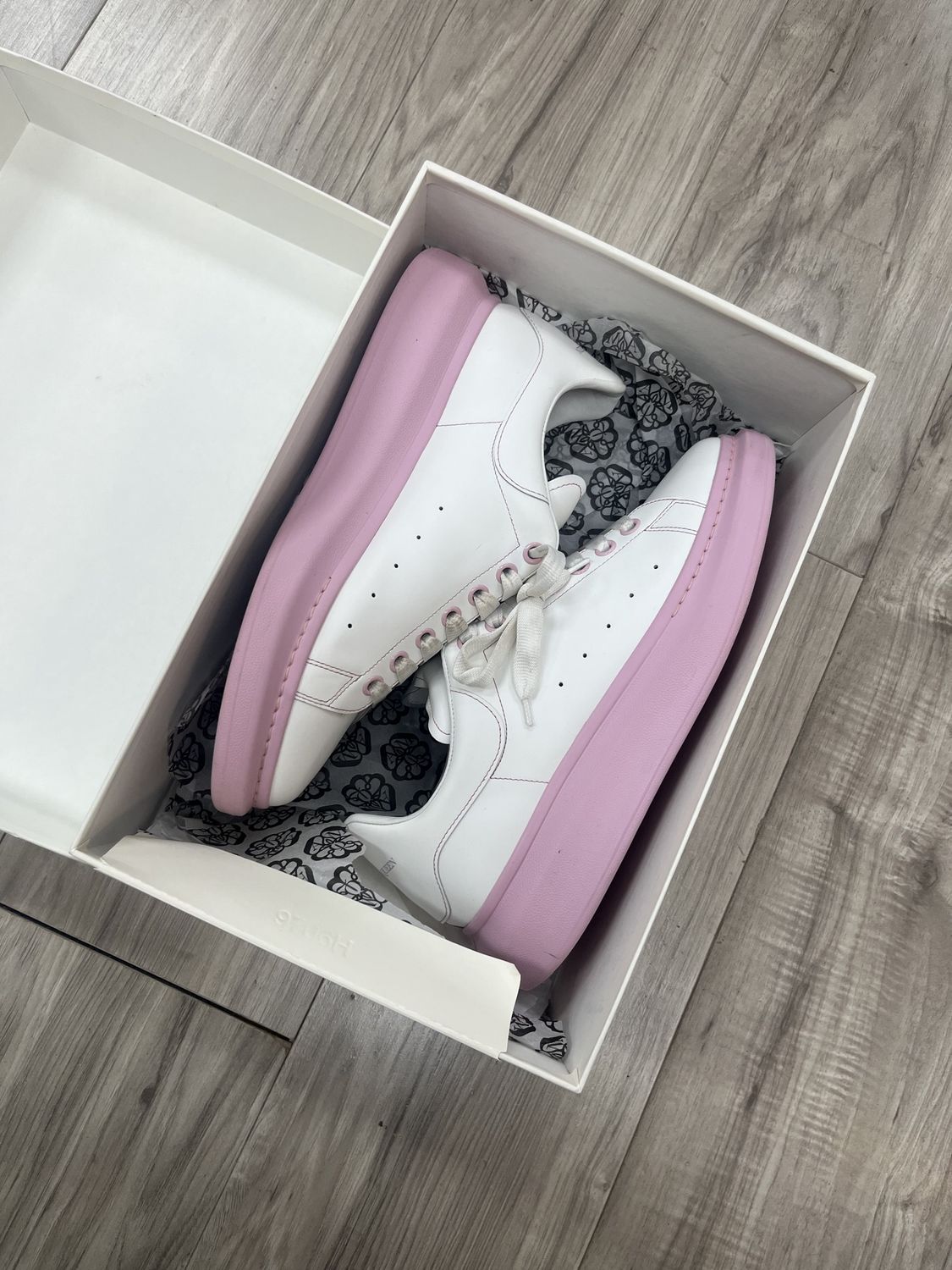 ALEXANDER MCQUEEN, USED: 11