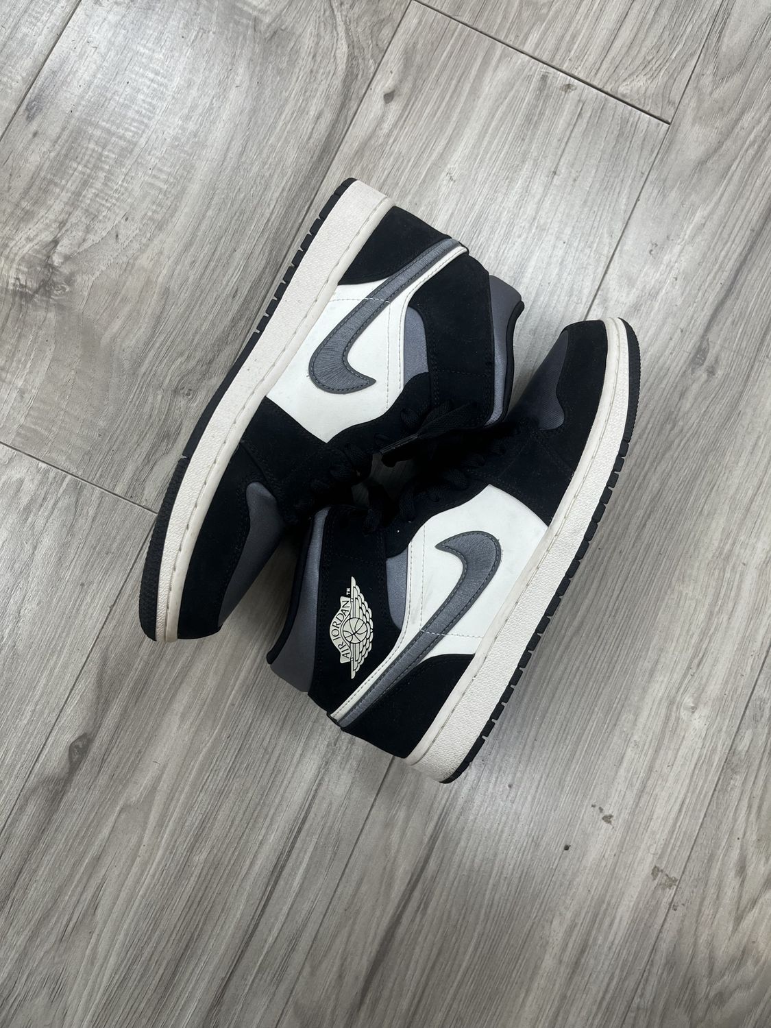 JORDAN 1 MID BLACK GREY | NO BOX |, USED: 9