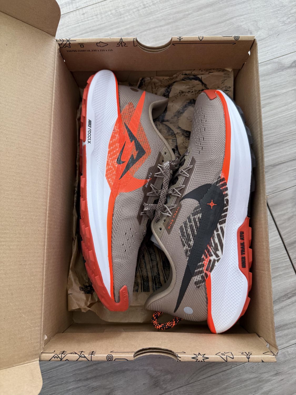 NIKE REACTX PEGASUS TRAIL 5 BROWN ORANGE | NEW |, NEW: 9