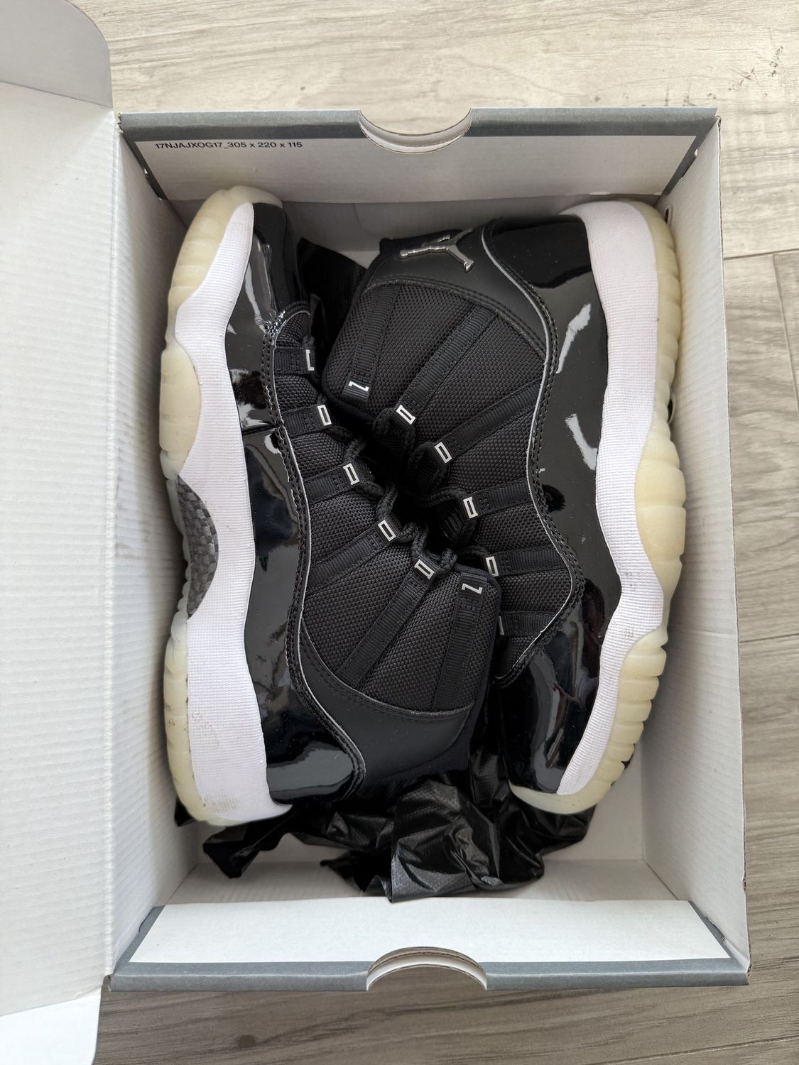 JORDAN 11 JUBILEE, USED: 6.5Y