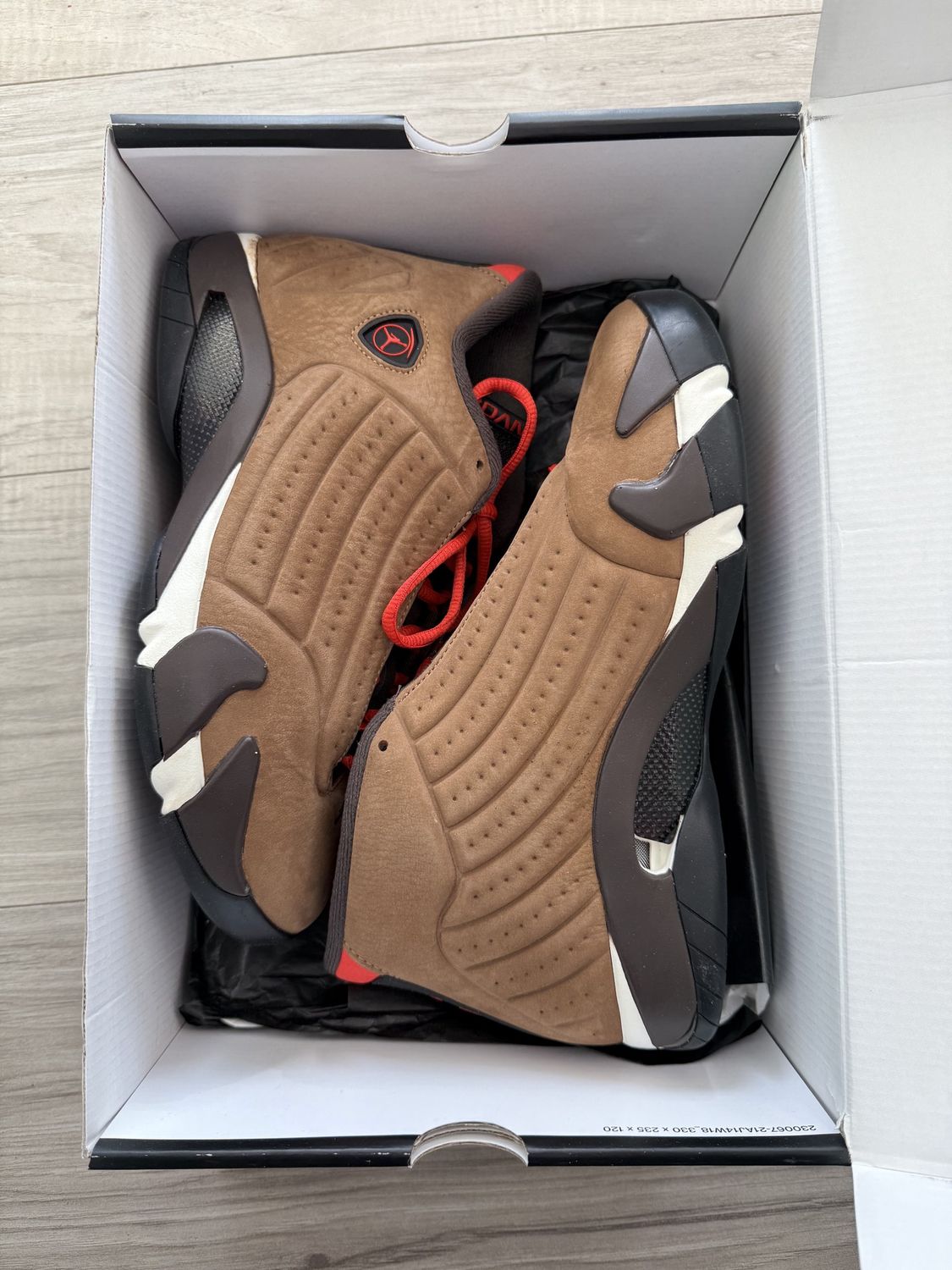 JORDAN 14 WINTERIZED WORN 1X, USED: 8