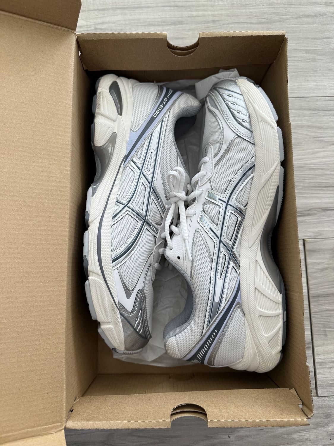 ASIC GT2160 WHIT GREY, USED: 11.5