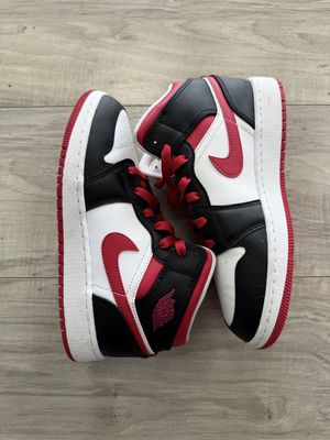 JORDAN 1 MID WHITE BLACK RED | NO BOX |