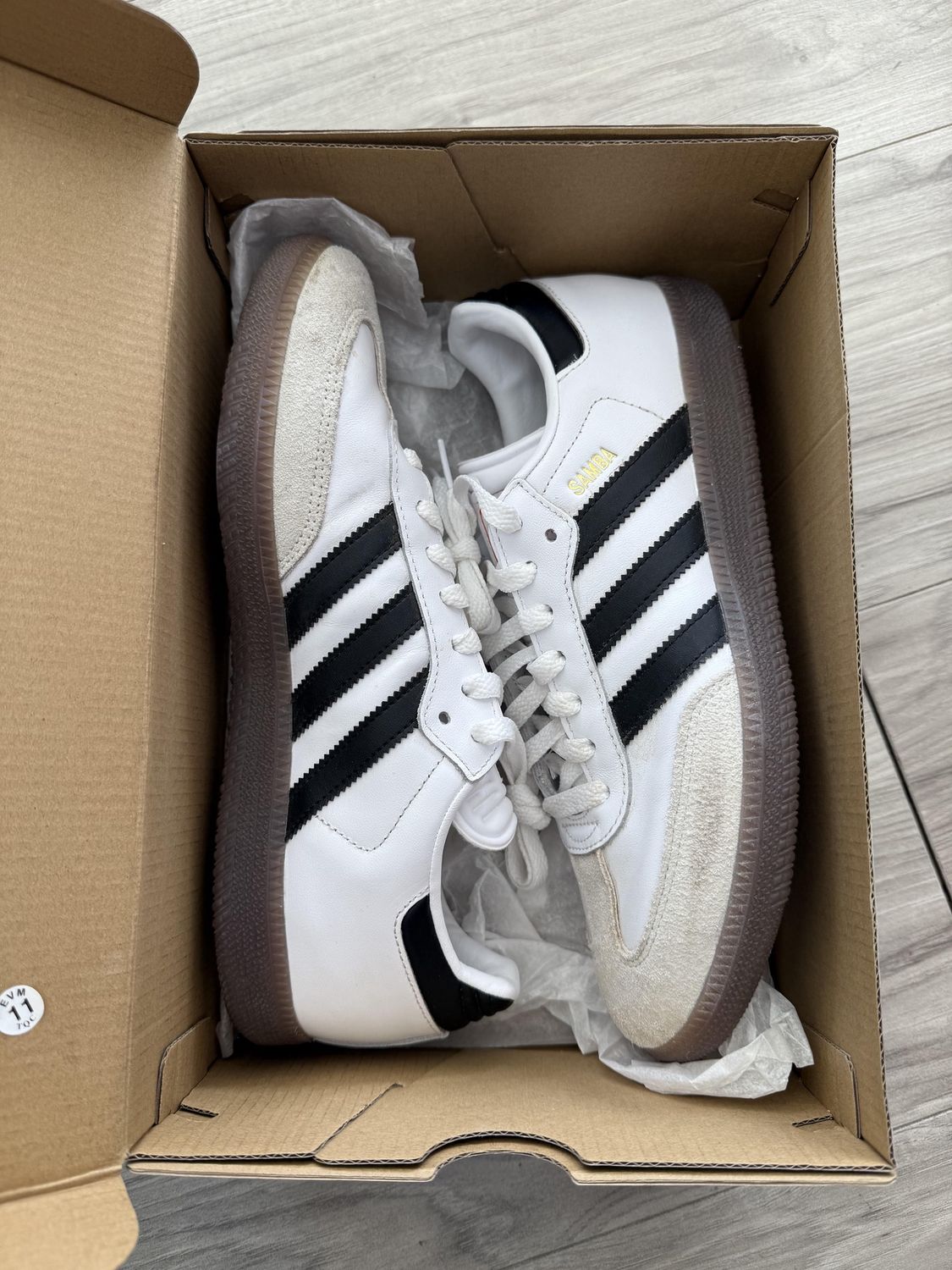 ADIDAS SAMBA WHITE BLACK, USED: 8.5