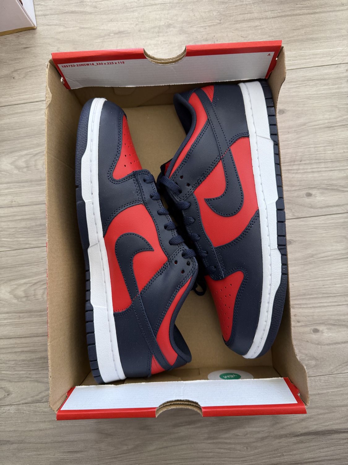 DUNK LOW CO.JP UNI RED OBSIDIAN 11 NL, DS WITH BOX NO LID: 11