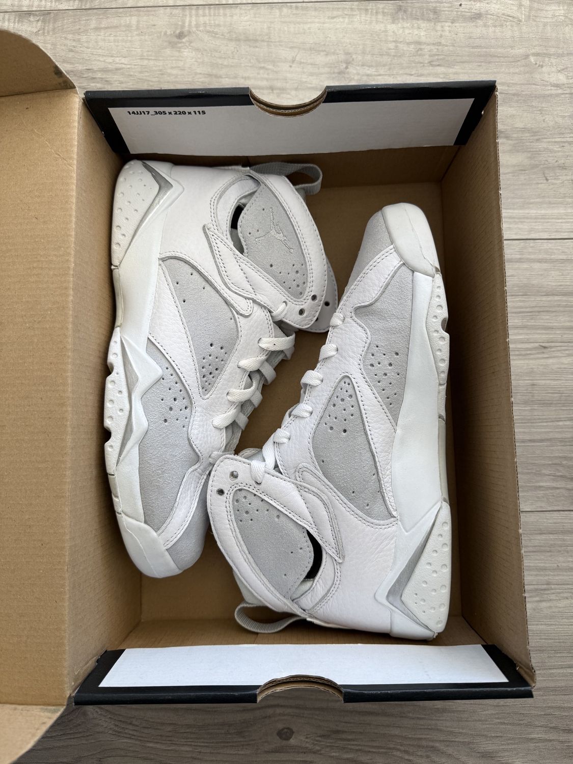 JORDAN 7 PURE PLATINUM, USED WITH BOX: 6Y