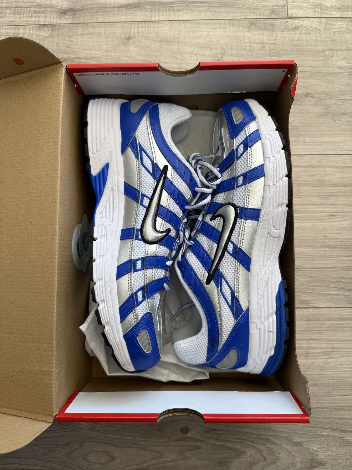 NIKE P6000 BLUE WHITE, USED WITH BOX: 10.5