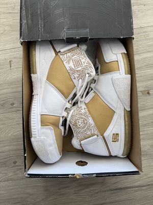 LEBRON ZOOM 2 MACCABI