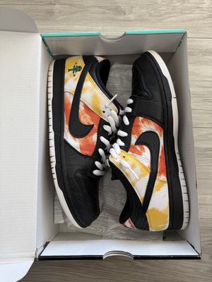 SB DUNK LOW TIE-DIE RAYGUN