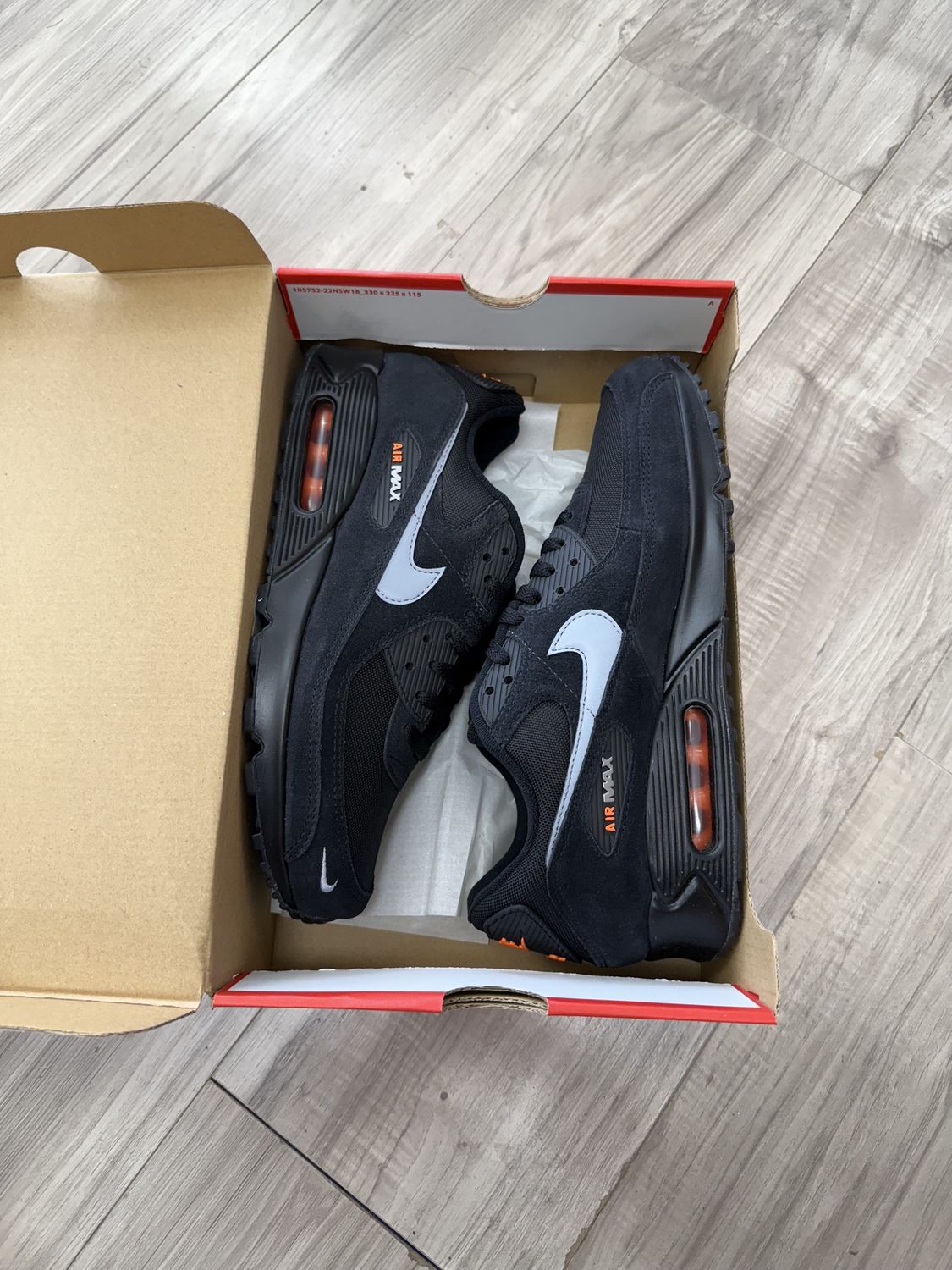 AIRMAX 90 BLACK ORANGE 11