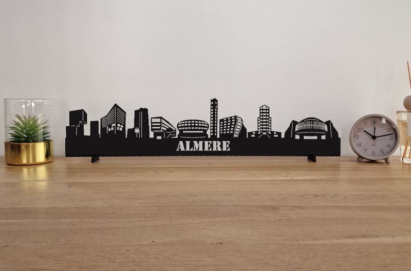 Skyline Almere – 55 cm | Zwart MDF