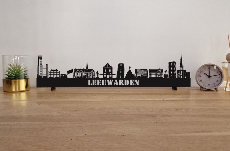 Skyline Leeuwarden – 55 cm | Zwart MDF