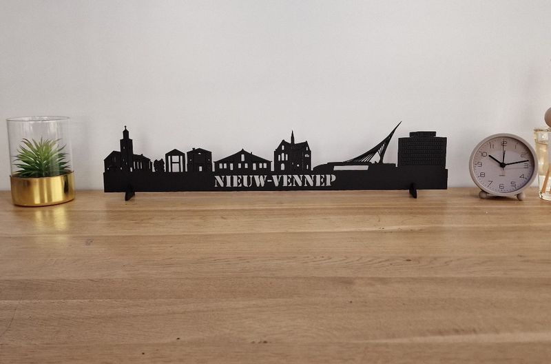 Skyline Nieuw Vennep – 55 cm | Zwart MDF