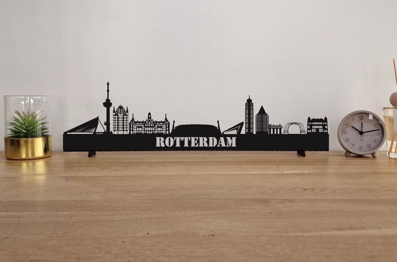 Skyline Rotterdam – 55 cm | Zwart MDF