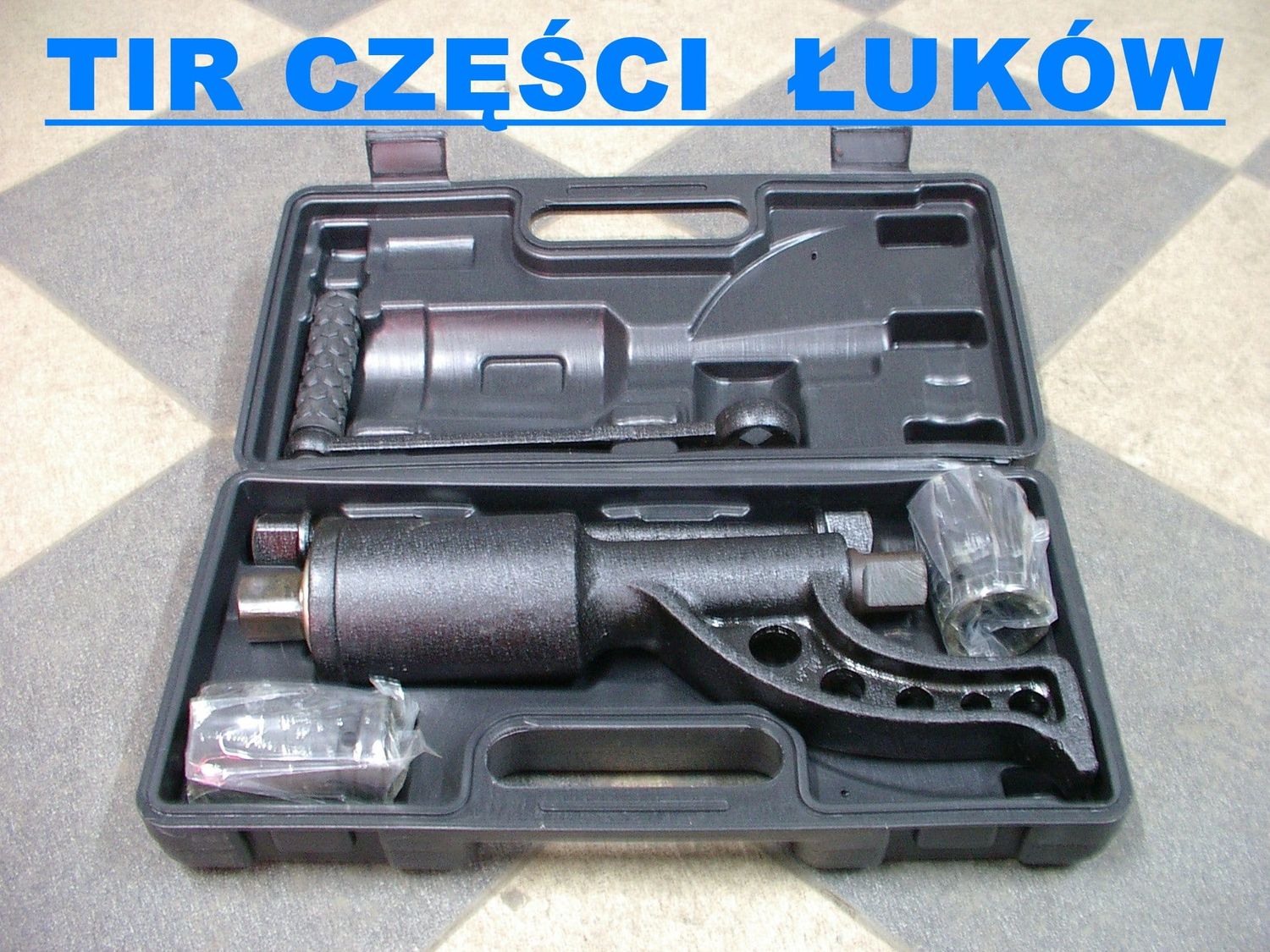 KLUCZ DO KÓŁ NA KORBĘ PRZEKŁADNIOWY NASADKA 32 33