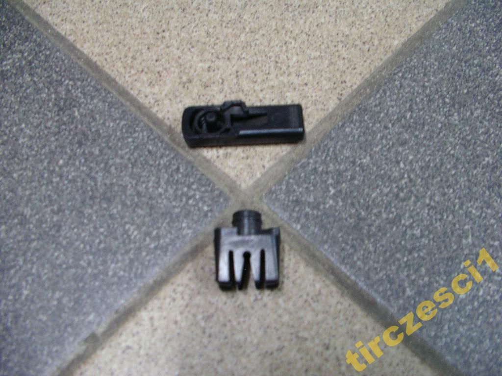 MOCOWANIE PIÓRA WYCIERACZKI VOLVO FH REFLEKTOR