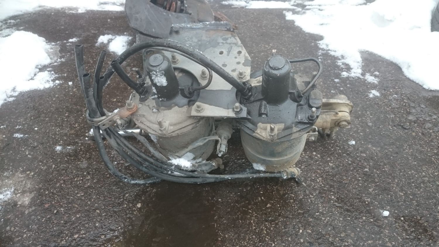 SIŁOWNIK HAMULCA RENAULT 5000815003 VOLVO L6 ZAWÓR