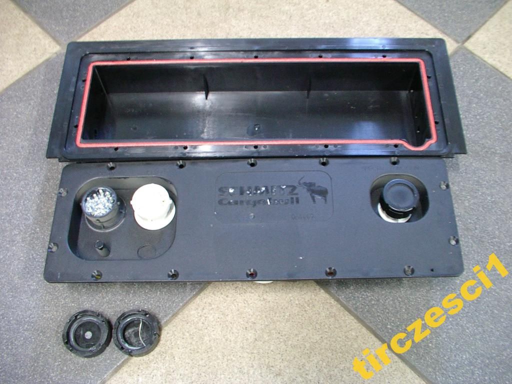 PUSZKA SKRZYNKA ROZDZIELKA ELEKTRYCZNA SCHMITZ