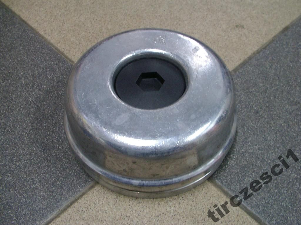 DEKIEL POKRYWA KAPSEL PRZEDNIEJ PIASTY SCANIA 124