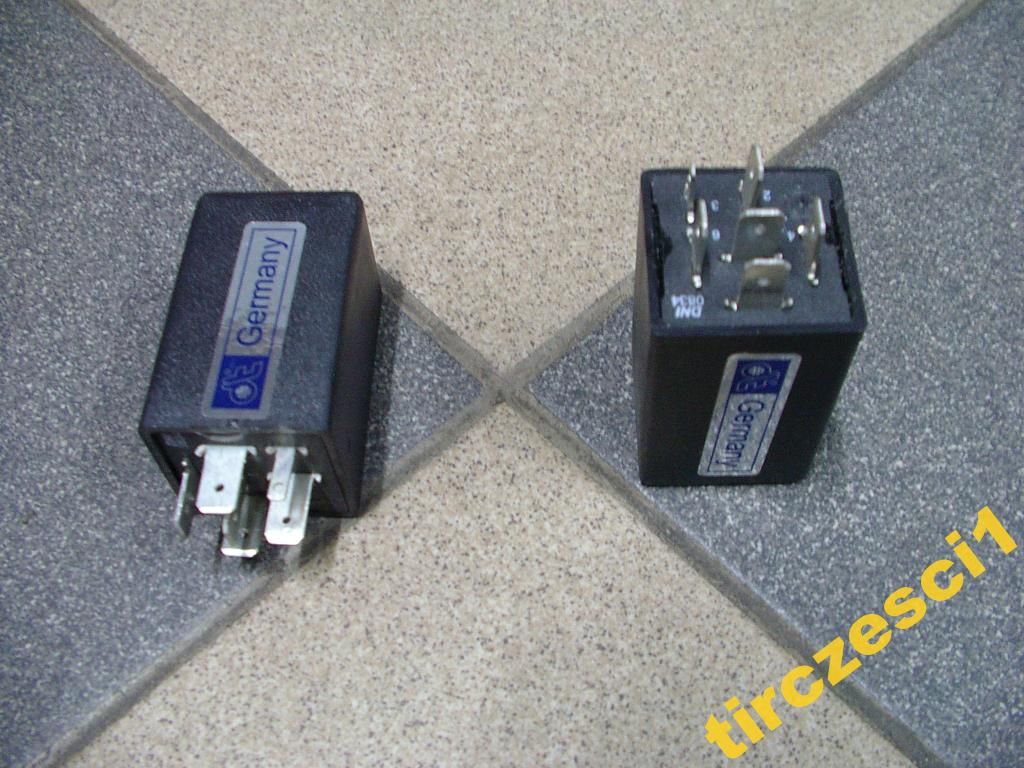 PRZEKAZNIK STEROWNIK WYCIERACZEK SCANIA 1741091