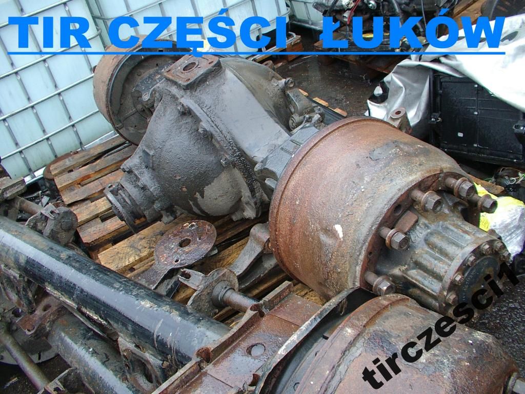 PÓŁOŚ  NAPĘDOWA CZĘŚCI MOSTU DYFER MAN F2000