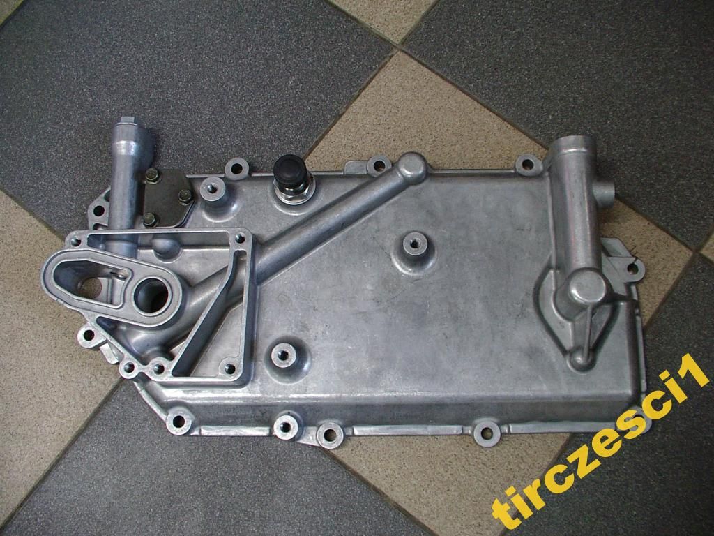 POKRYWA BOCZNA DEKIEL SILNIKA  SILNIK SCANIA 124