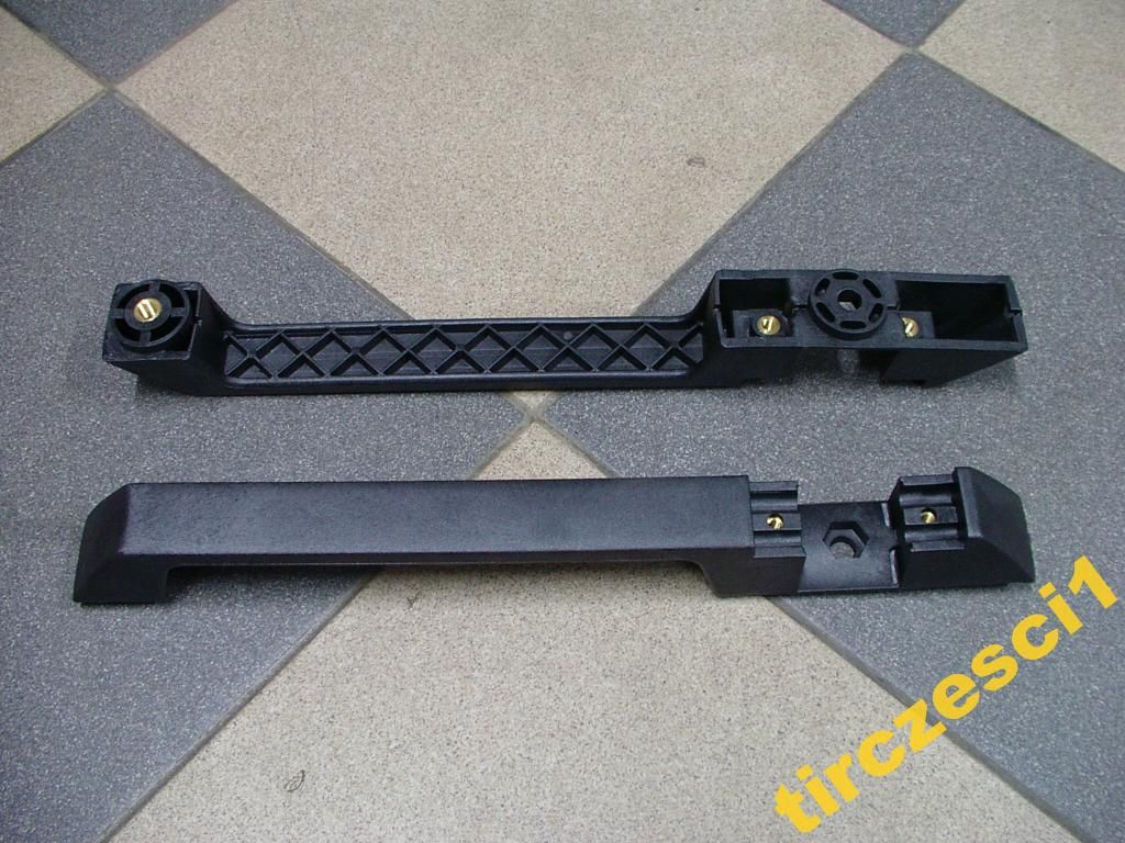 UCHWYT RĄCZKA ZAWIAS ATRAPY PRZEDNIEJ SCANIA 113