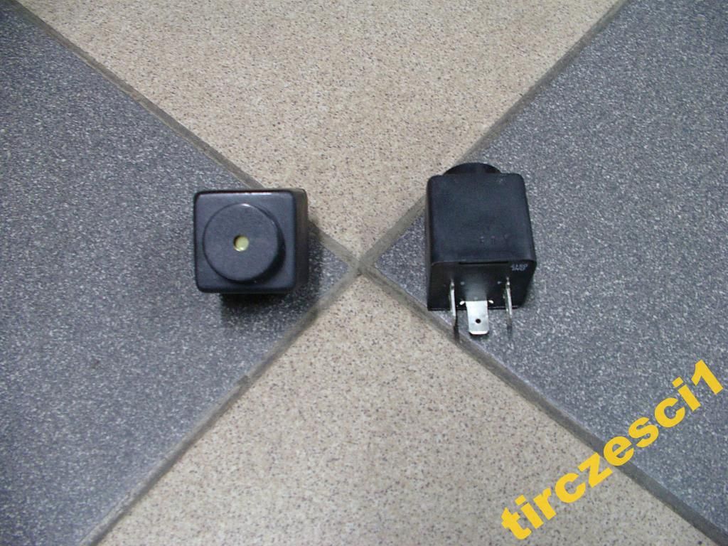 PRZEKAZNIK Z BRZĘCZYKIEM BRZĘCZYK SCANIA 1304421