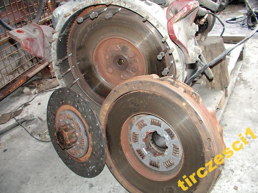 OBUDOWA SPRZĘGŁA KOŁA SPRZĘGŁO RENAULT MAGNUM MAC