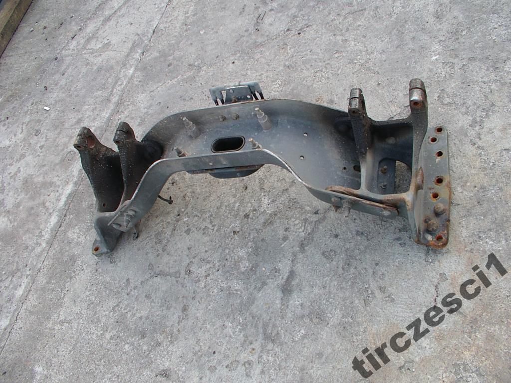 ŁAPA WSPORNIK UCHWYT RESORU PRZEDNIEGO VOLVO FH 12