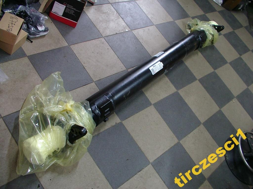 OŚ BELKA OSI NACZEPY PRZYCZEPY CHŁODNI SCHMITZ SAF