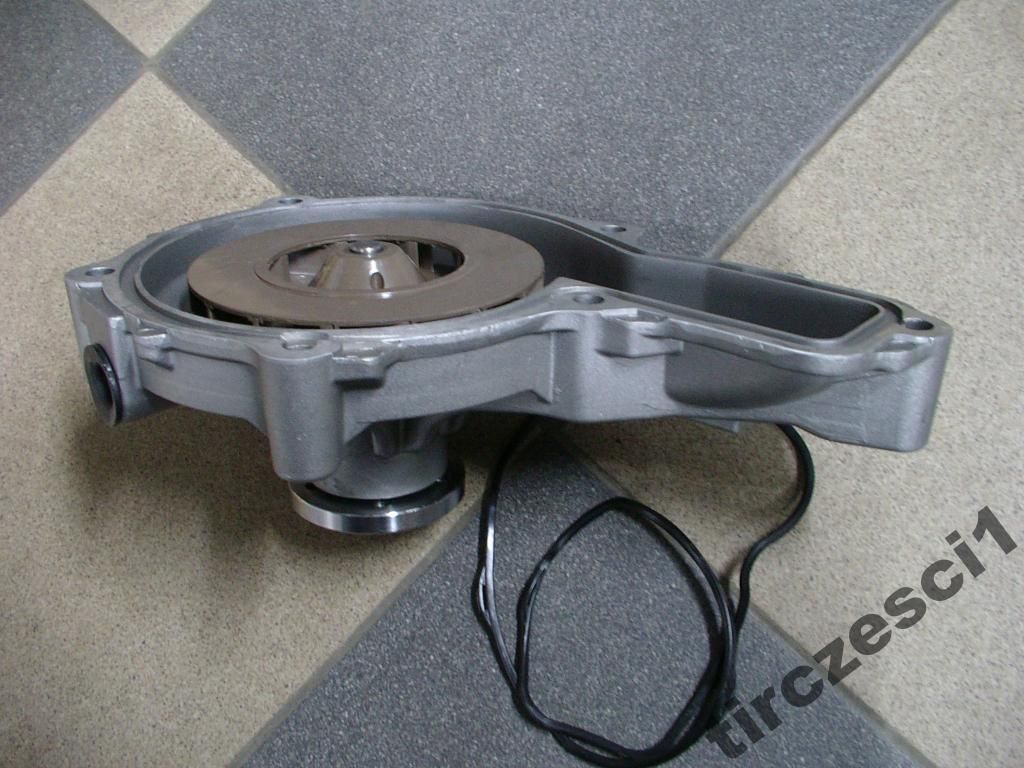 POMPA WODY CIECZY RENAULT MAGNUM PREMIUM KERAX