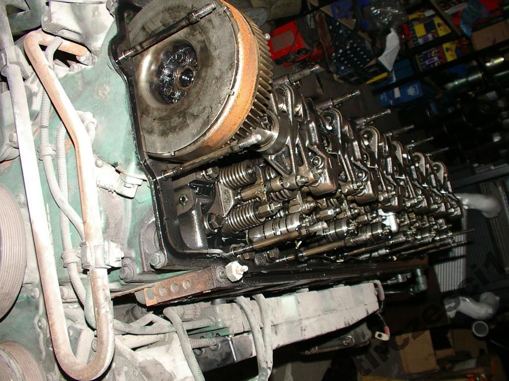POMPOWTRYSK BOSCH DO VOLVO FH D12C z 2001 r.TIR