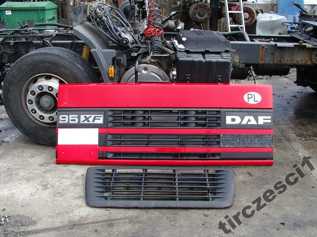 ATRAPA MASKA GRIL DO DAF XF 95 EURO3 CZĘŚCI ŁUKÓW